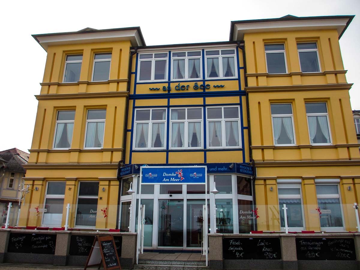 Domkes Fischpavillon Domke Am Meer