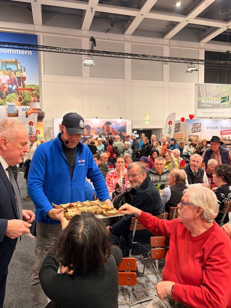 Probieren der Speisen